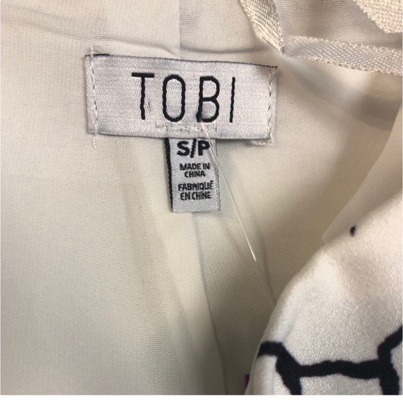 Tobi size small abstract white w/ multi color floral print mini skirt pink blue - Picture 4 of 4